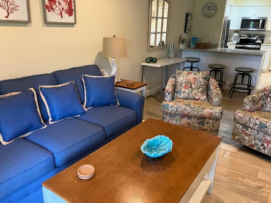 Cute 2 Bedroom, 2 Bath Condo At Folly Field Beach Hilton Head Island Kültér fotó