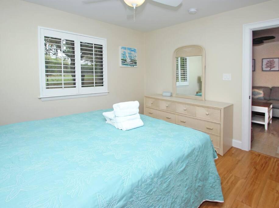 Cute 2 Bedroom, 2 Bath Condo At Folly Field Beach Hilton Head Island Kültér fotó